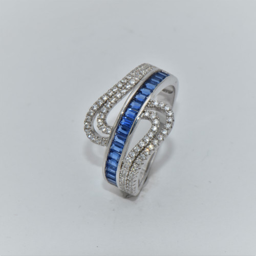 Hand made silver ring with saphire zirconia